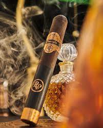 The Art of Pairing Cigars with Beverages