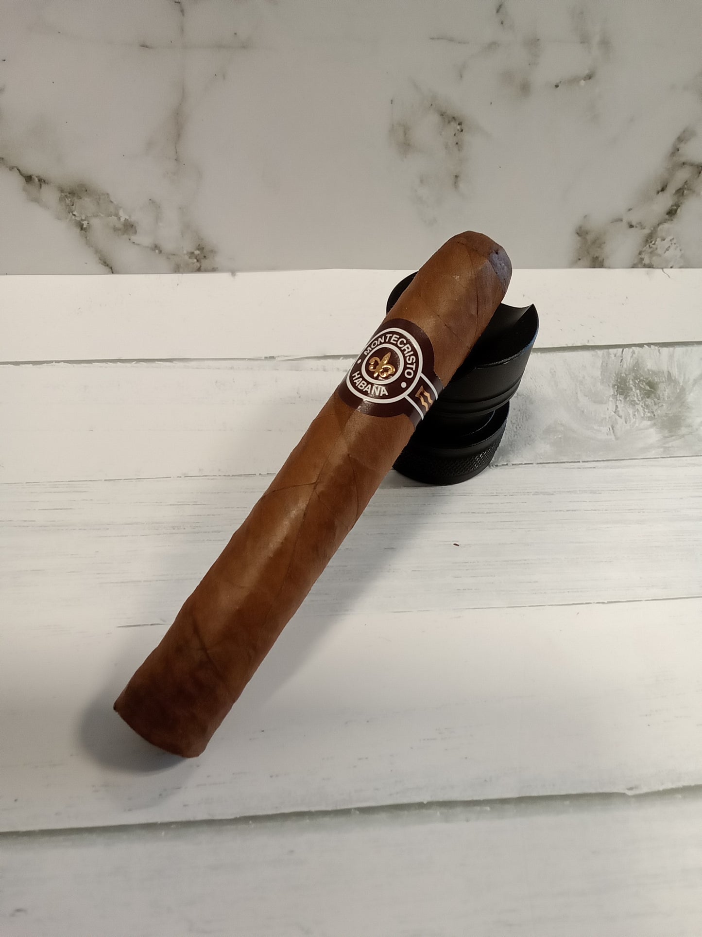 Montecristo no.5