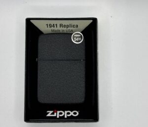 ZIPPO- BLACK
