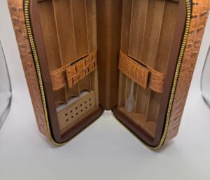 Brown leather Travel- HUMIDOR