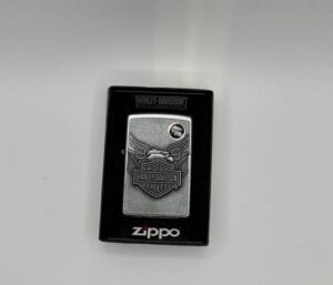 ZIPPO- SILVER HARLEY-DAVIDSON